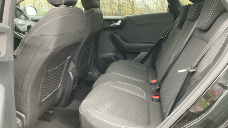 Ford Puma 1.0 EcoBoost Hybrid mHEV Titanium 5dr Petrol Hatchback